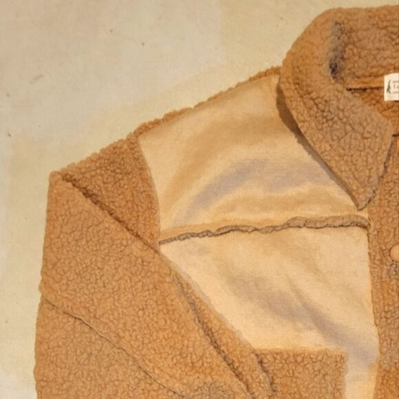 Cherrybark Pocketed Sherpa Jacket - Mocha - Picture 10 of 11